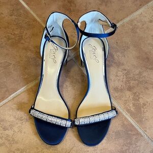 Jewel Badgley Mischka Navy Heels with Sparkling Accents